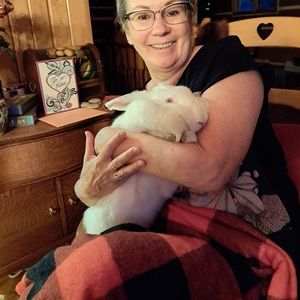 Meet your Posher, Diane